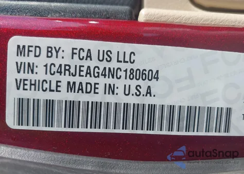 2022 Jeep Grand Cherokee Wk Laredo E 4X2 from USA, damaged, VIN 1C4RJEAG4NC180604